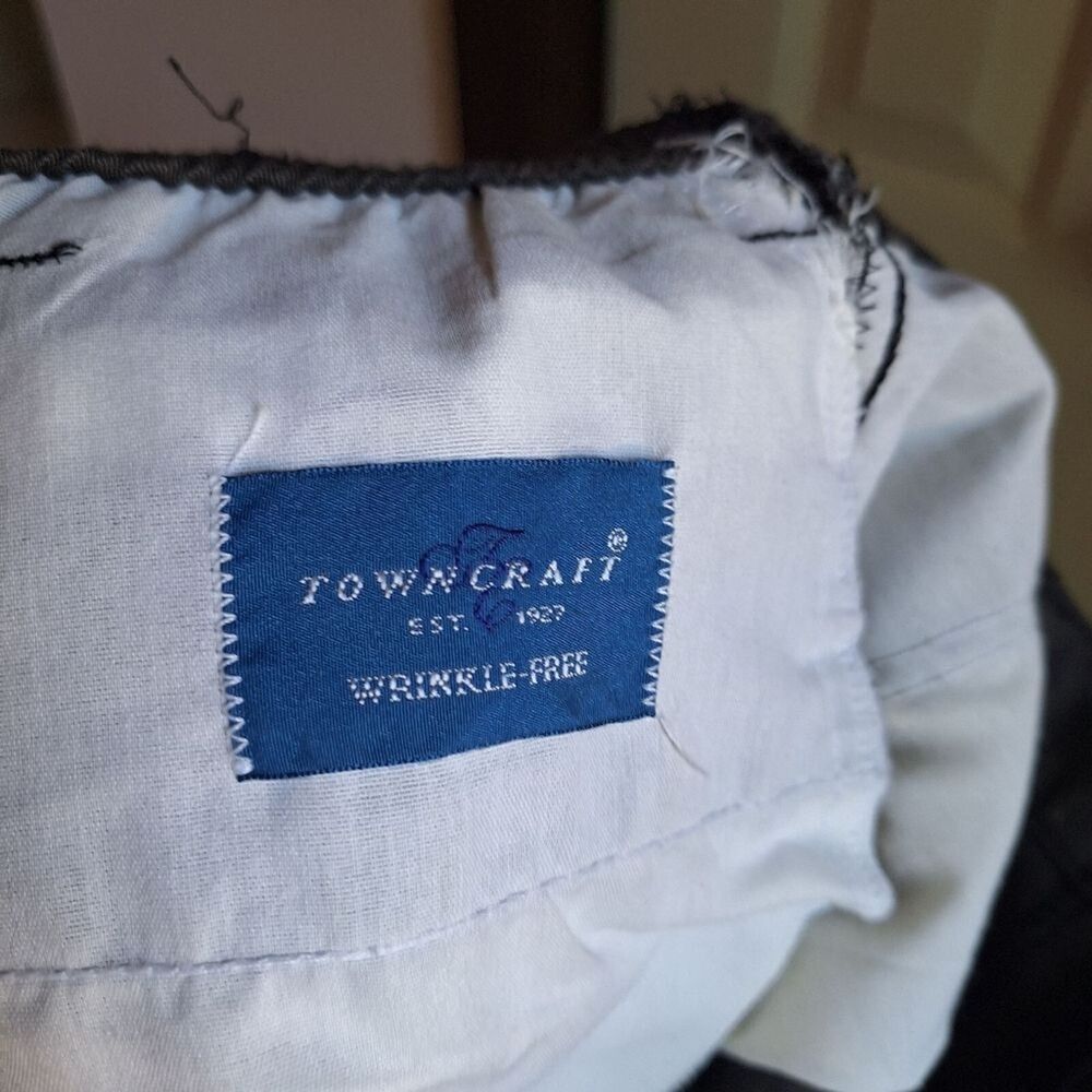 Towncraft Men's Dark Gray Dress Wrinkle Free Slacks Size 34 - Picture 4 of 7